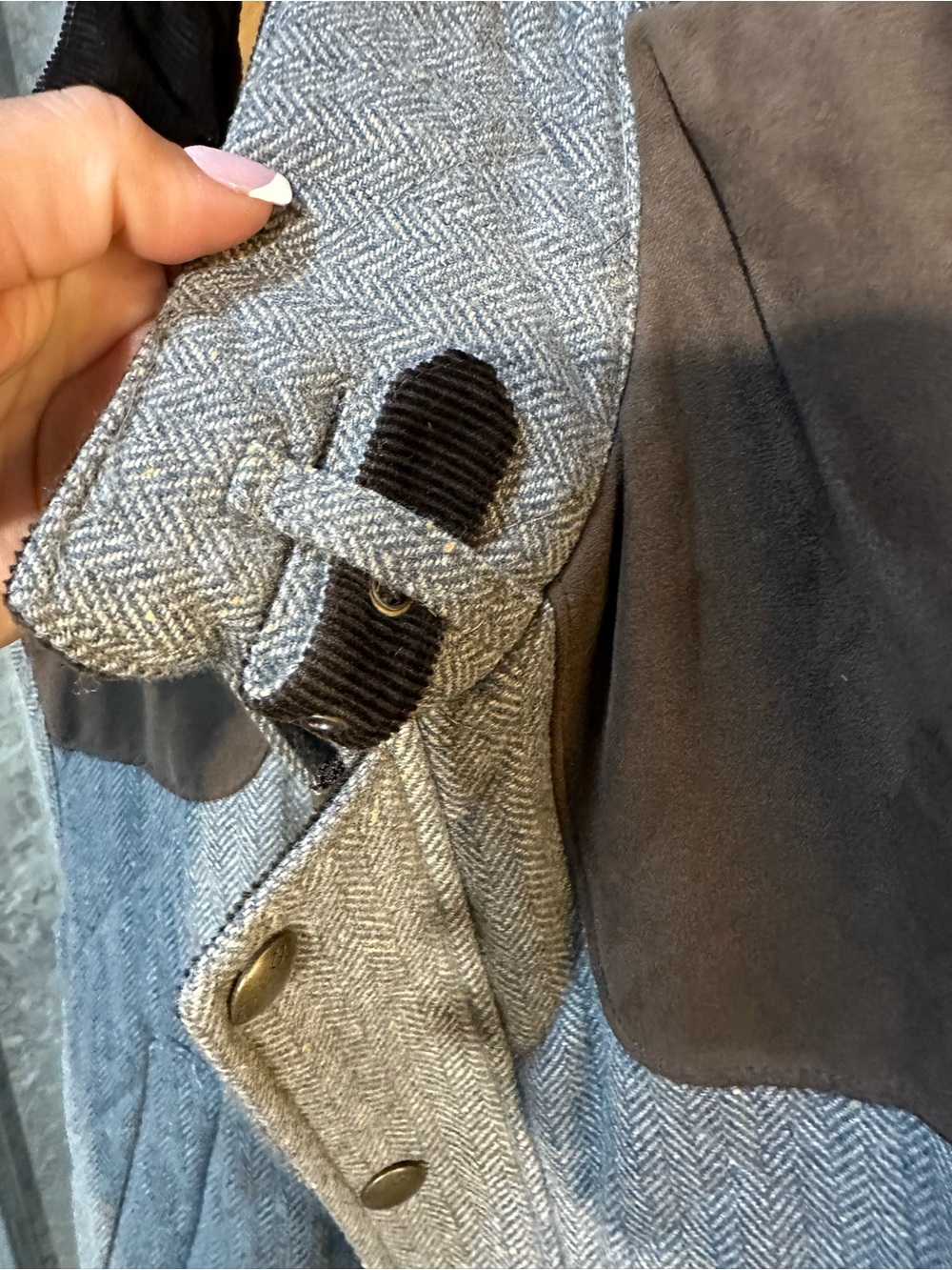 MENS JS CLOTHING & co - Picture 4 of 13